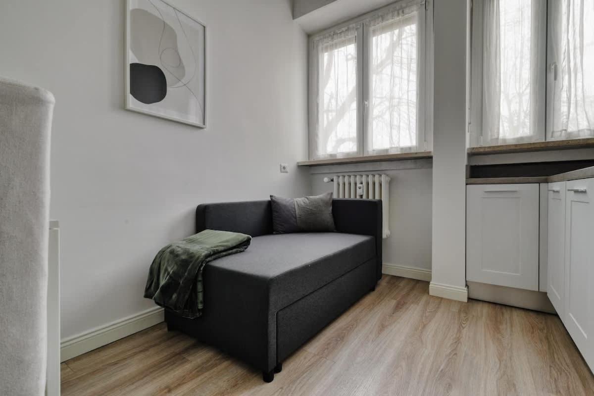 Oasis Suite - Subway 50 Meters Just 5 Minutes From Duomo 밀라노 외부 사진